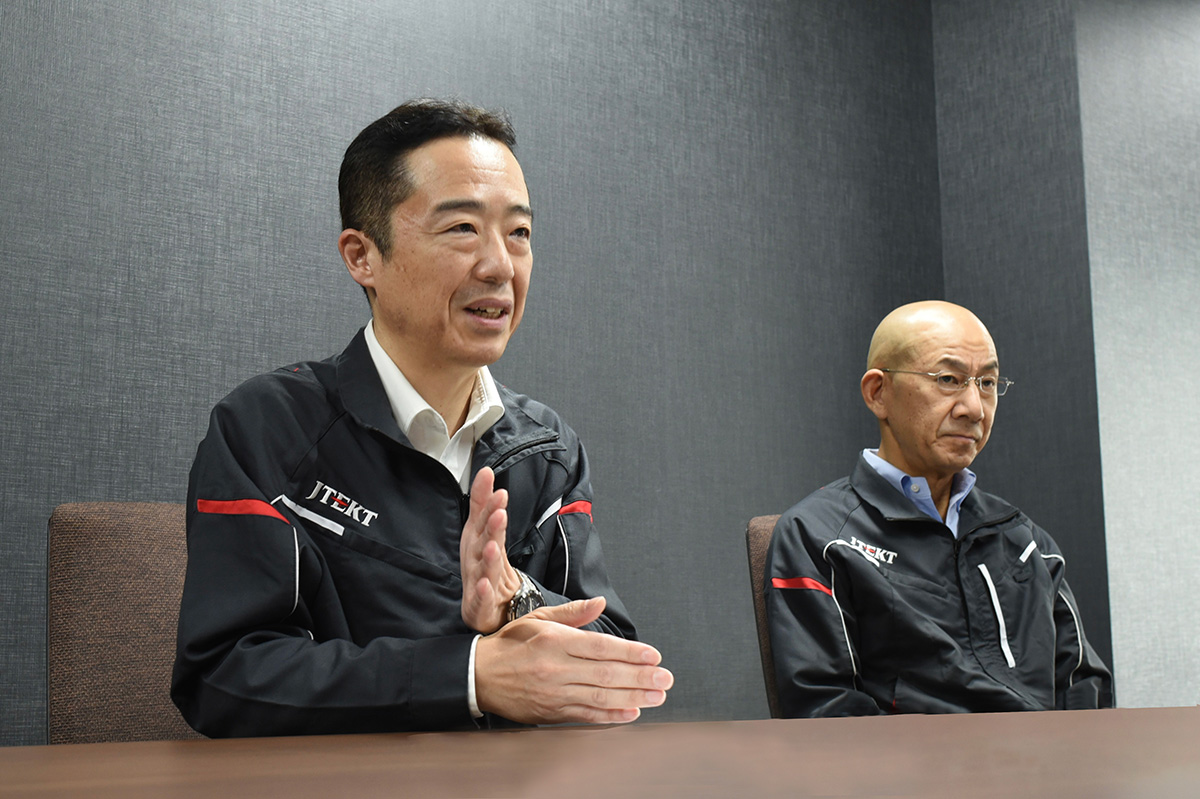 thumnail:株式会社ジェイテクトの事例取材風景